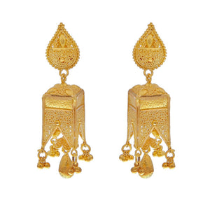 Vintage handmade earrings in 22k gold