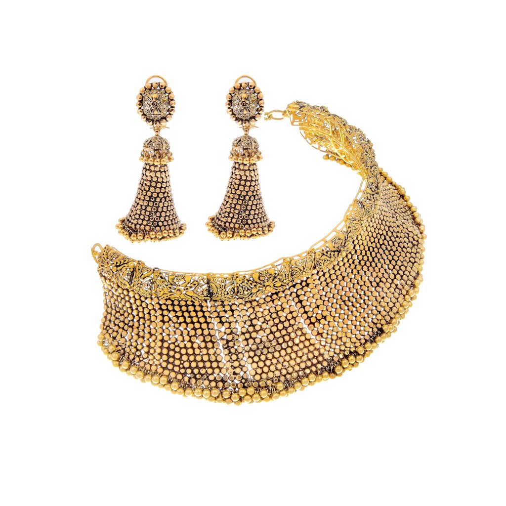 Breathtaking choker set with long earrings in 22k gold