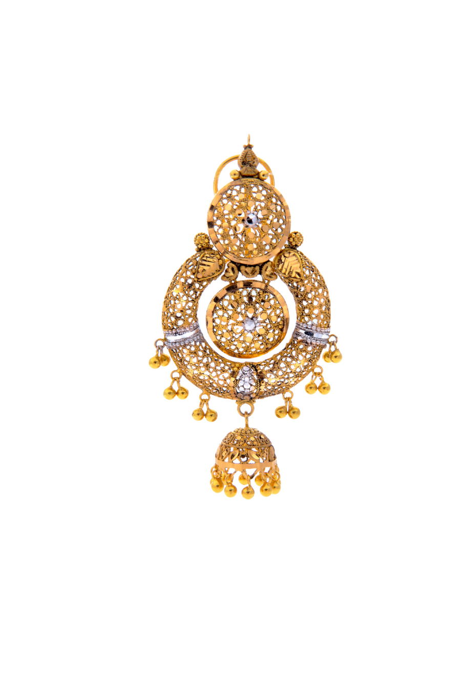 Glamorous bridal set with intricate work and finished in 2-tone polishing made in 22k gold