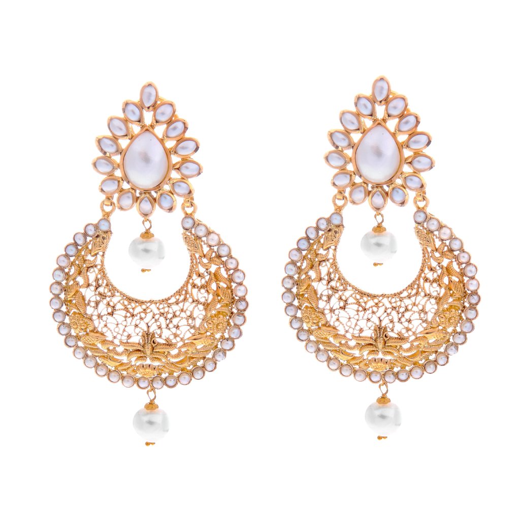 Graceful earrings made with unblemished pearls handcrafted in 22 karat gold