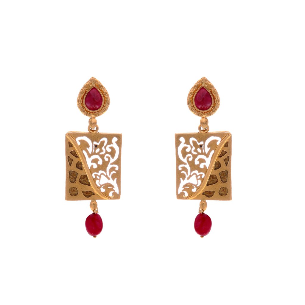 Gorgeous Ruby earrings with outstanding filigree work made in 22k gold