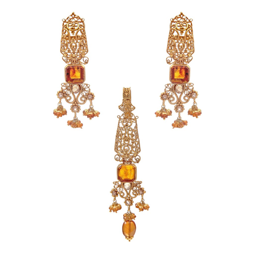 Charming Amber and Smokey Quartz Pendant Set made in 22k gold