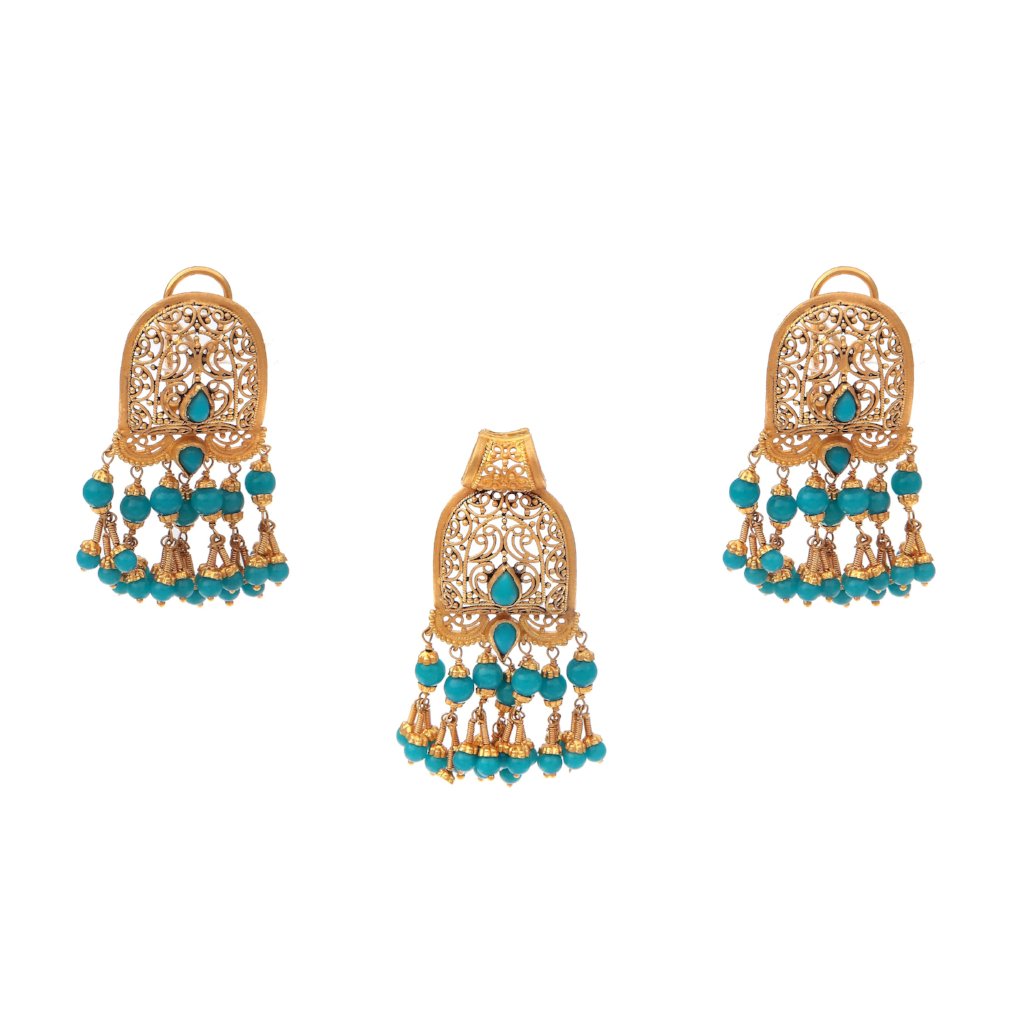 Graceful Gold and Turquoise Pendant Set made in 22k gold