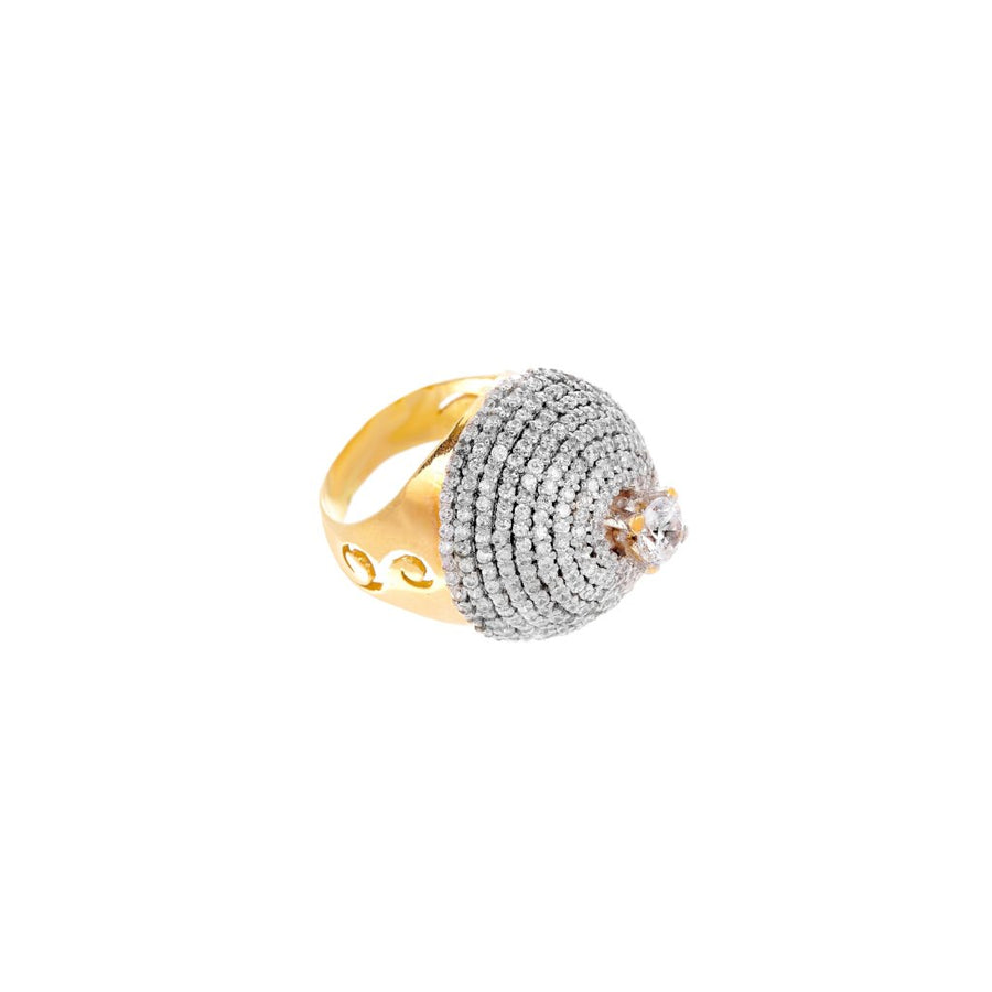 Dome shaped ring with brilliant Cubic Zirconia made in 21k gold