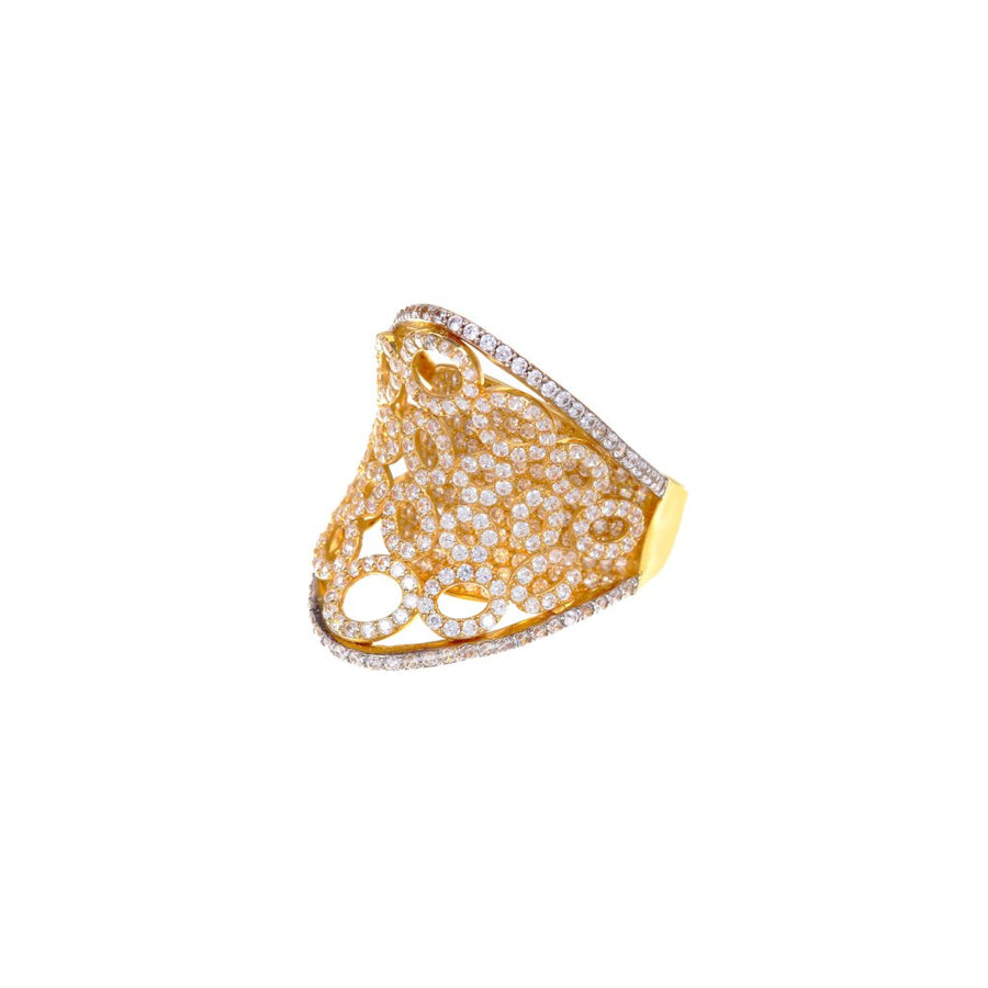 Beautifully crafted 18K cubic zirconia ring